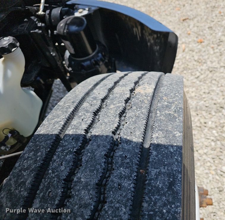 image for item EJ5502 2017 Frieghtliner  M2106 refuse truck