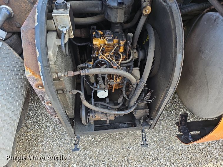 image for item EJ5522 2003 Kenworth  T2000 semi truck