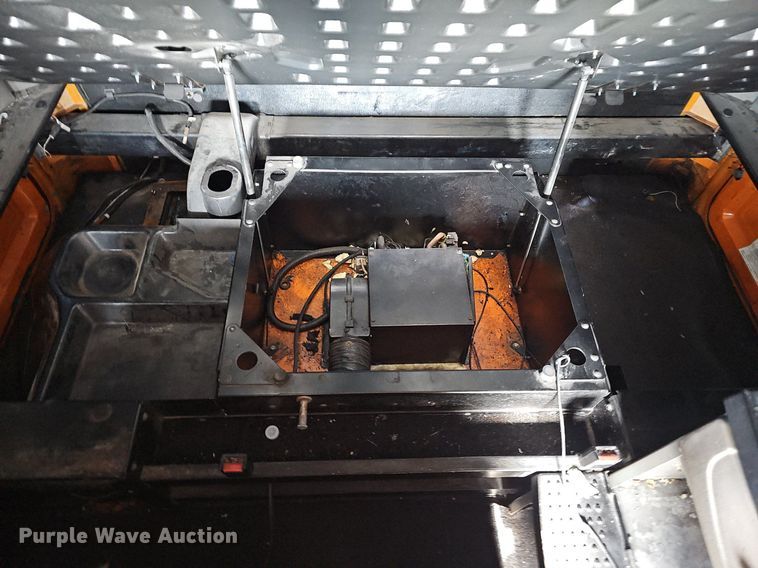 image for item EJ5522 2003 Kenworth  T2000 semi truck