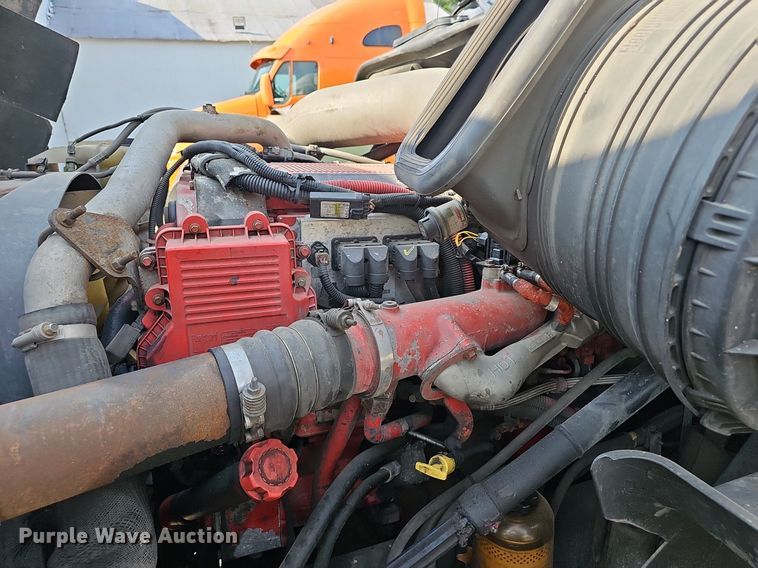 image for item EJ5523 2010 International  ProStar Premium semi truck