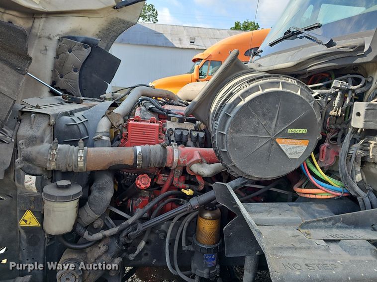 image for item EJ5523 2010 International  ProStar Premium semi truck