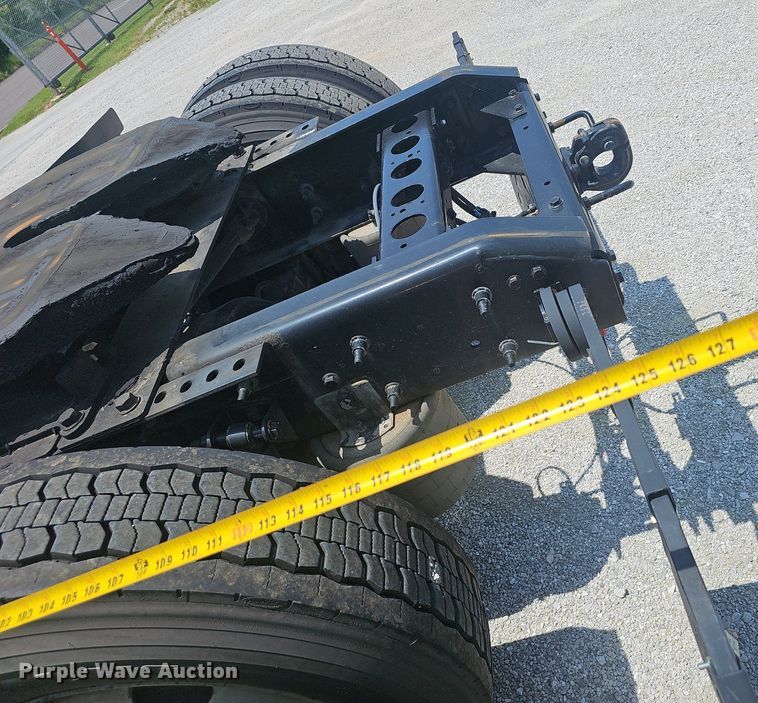 image for item EJ5598 2015 International  TranStar 8600 semi truck