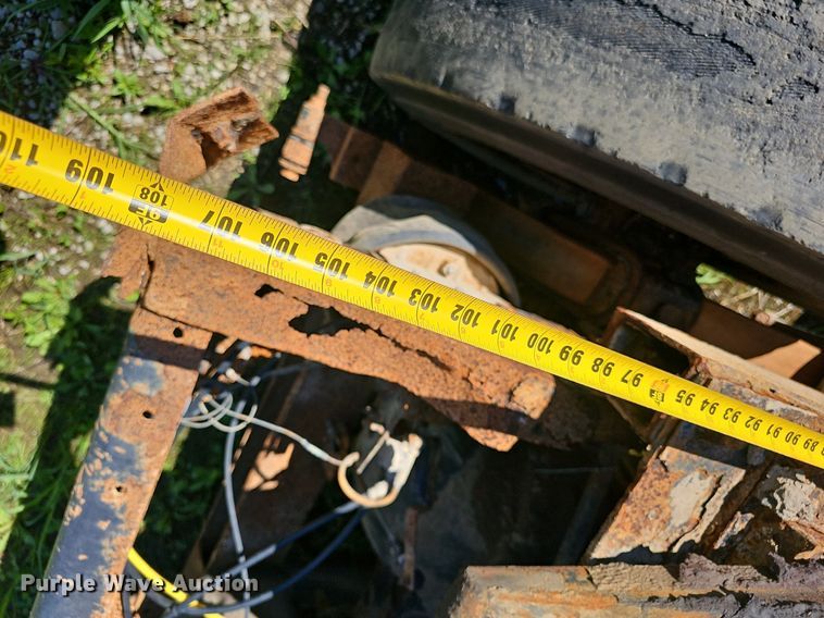 image for item EJ5610 2002 International  8100 semi truck