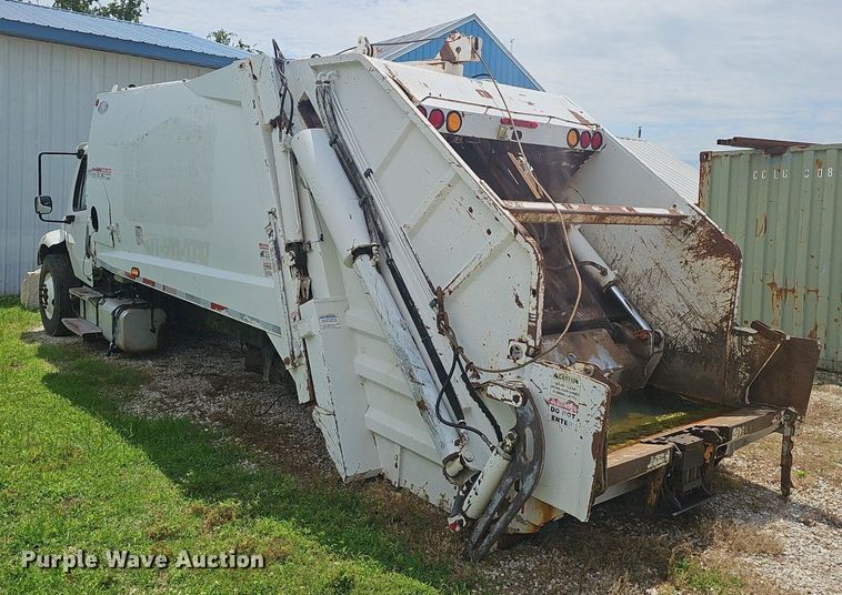 image for item EJ5619 2012 Freightliner  M2 refuse truck