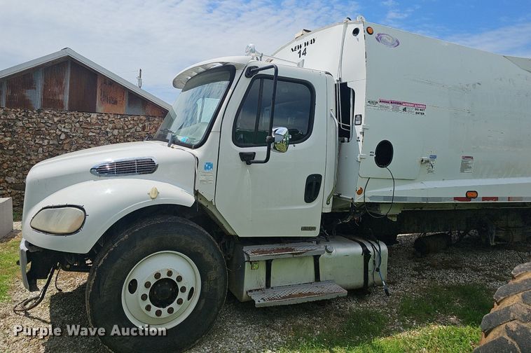 image for item EJ5619 2012 Freightliner  M2 refuse truck