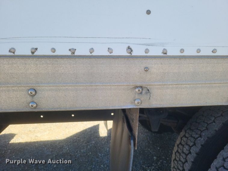 image for item EJ7907 2007 Freightliner Business Class M2 box truck