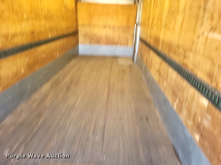 image for item EJ7907 2007 Freightliner Business Class M2 box truck