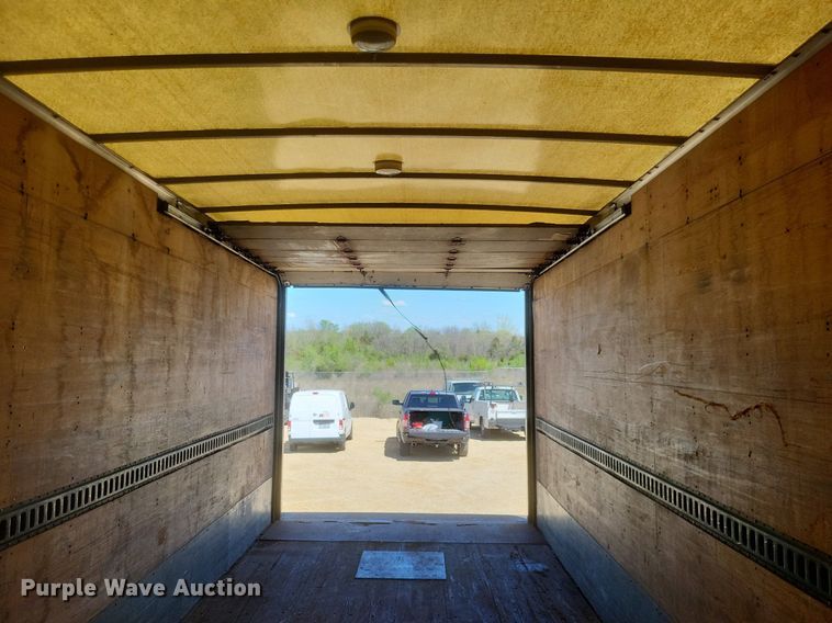 image for item EJ7907 2007 Freightliner Business Class M2 box truck