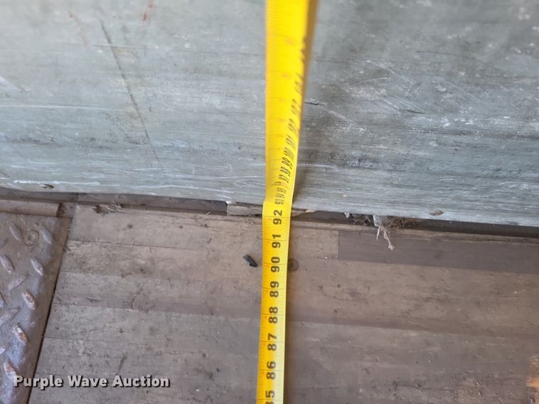 image for item EJ7907 2007 Freightliner Business Class M2 box truck