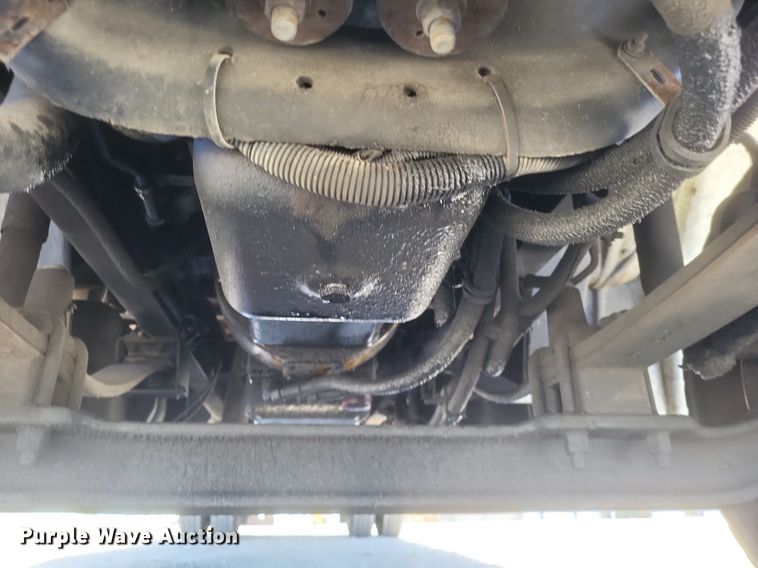 image for item EJ7907 2007 Freightliner Business Class M2 box truck