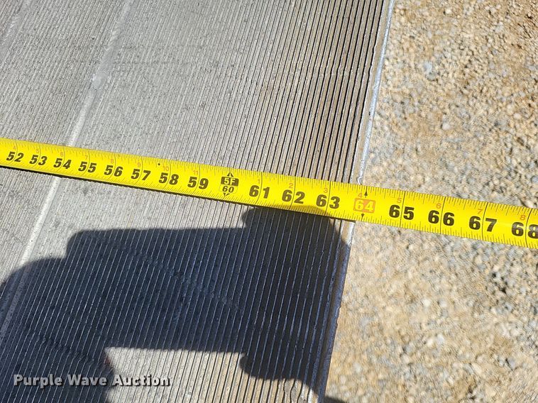 image for item EJ7907 2007 Freightliner Business Class M2 box truck