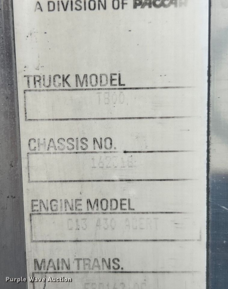 image for item EK4597 2007 Kenworth  T800  semi truck