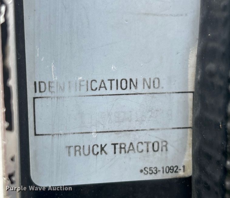 image for item EK4597 2007 Kenworth  T800  semi truck