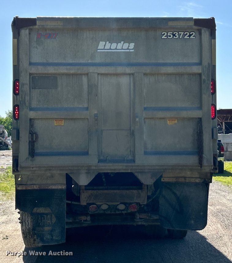 image for item EK4678 1998 Mack RD690S dump truck