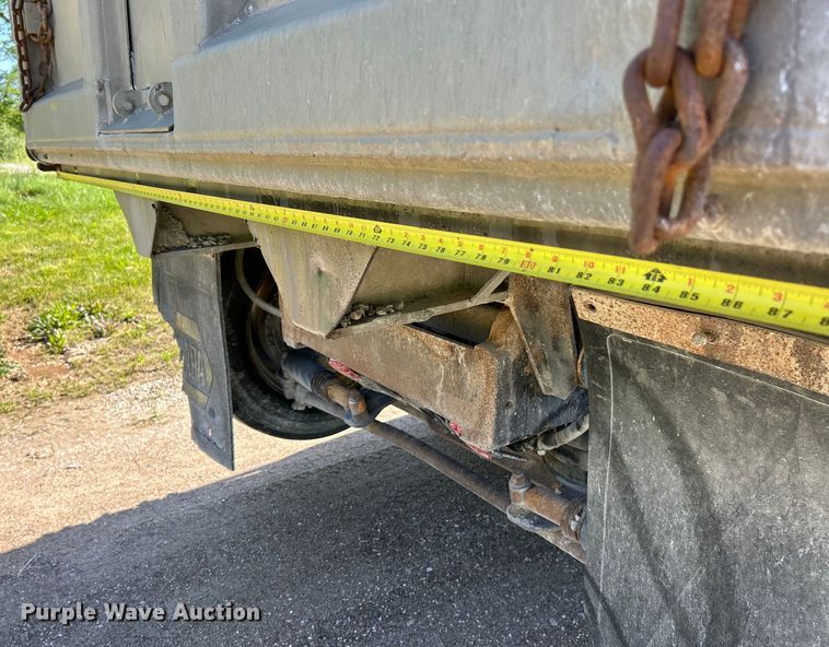 image for item EK4678 1998 Mack RD690S dump truck