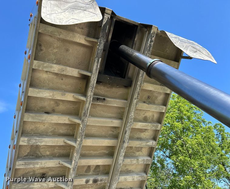 image for item EK4678 1998 Mack RD690S dump truck
