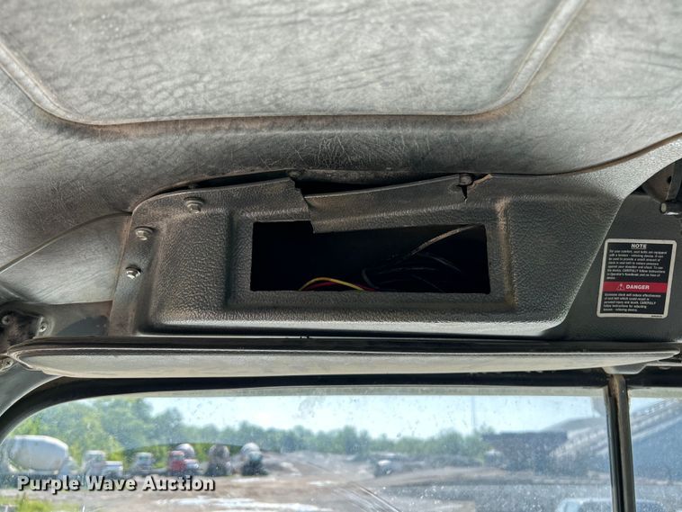 image for item EK4678 1998 Mack RD690S dump truck