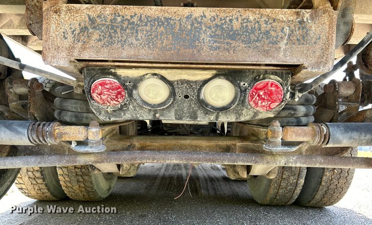 image for item EK4678 1998 Mack RD690S dump truck