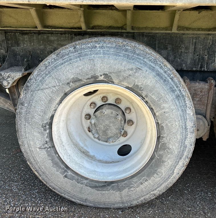 image for item EK4678 1998 Mack RD690S dump truck