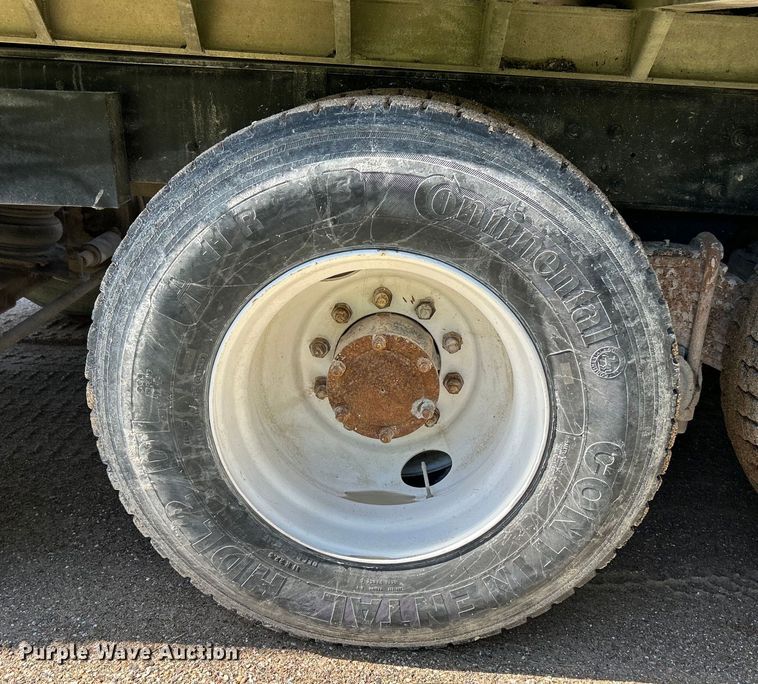 image for item EK4678 1998 Mack RD690S dump truck