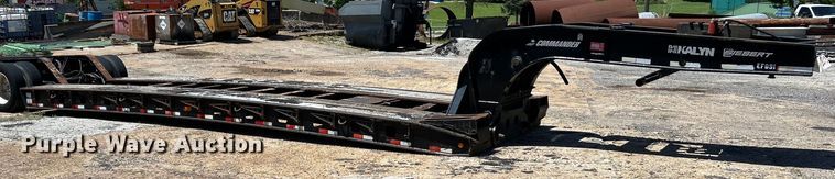 image for item EK4705 2007 Kalyn Siebert KSHRG-3-55T lowboy equipment trailer