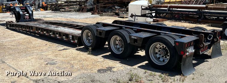 image for item EK4705 2007 Kalyn Siebert KSHRG-3-55T lowboy equipment trailer