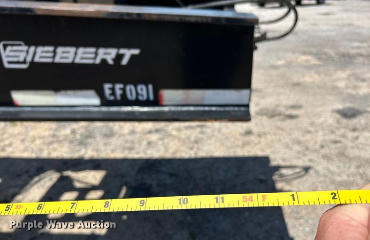 image for item EK4705 2007 Kalyn Siebert KSHRG-3-55T lowboy equipment trailer