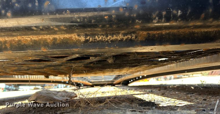 image for item EK4705 2007 Kalyn Siebert KSHRG-3-55T lowboy equipment trailer