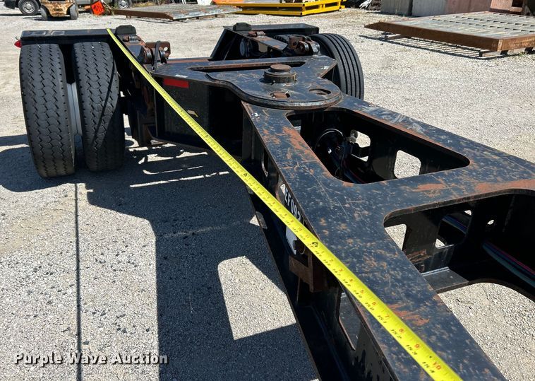 image for item EK4705 2007 Kalyn Siebert KSHRG-3-55T lowboy equipment trailer