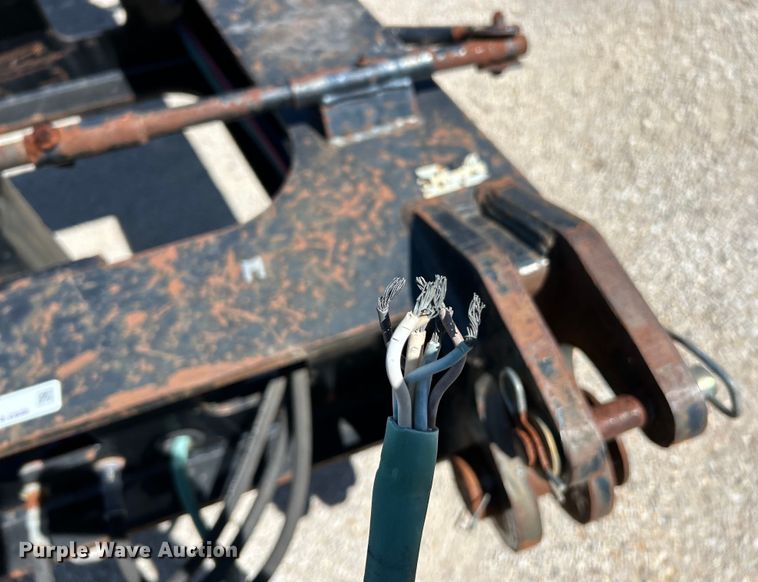 image for item EK4707 2009 Kalyn Siebert 12TSAF detachable tag axle