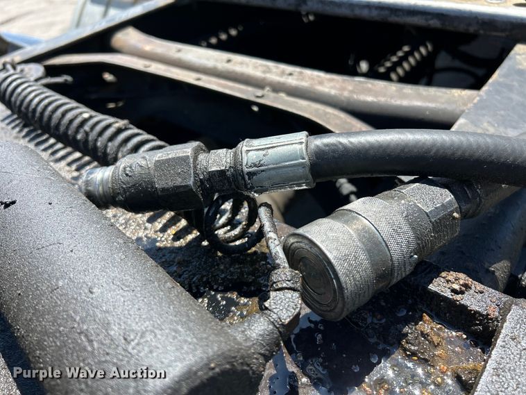 image for item EK4713 1997 International  9400 semi truck