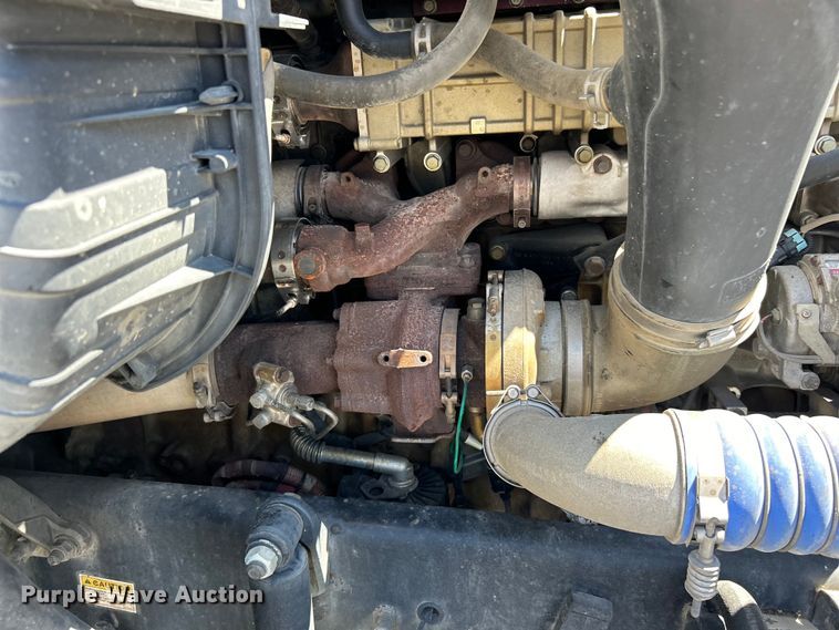 image for item EK4714 2012 Frieghtliner  Cascadia semi truck