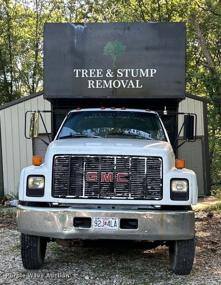 image for item EK4719 1992 GMC TopKick chipper truck