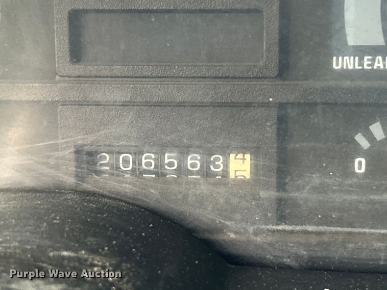 image for item EK4719 1992 GMC TopKick chipper truck