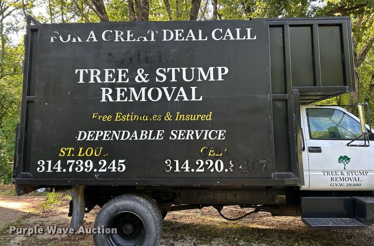 image for item EK4719 1992 GMC TopKick chipper truck