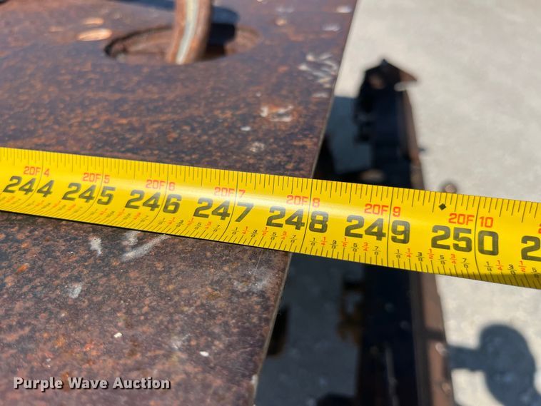 image for item EK8543 2002 Chevrolet  C7500 rollback truck