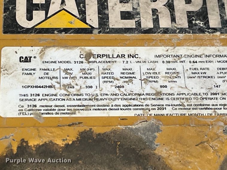 image for item EK8543 2002 Chevrolet  C7500 rollback truck