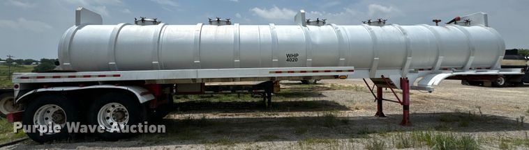 image for item IE9028 2007 Dragon  tank trailer