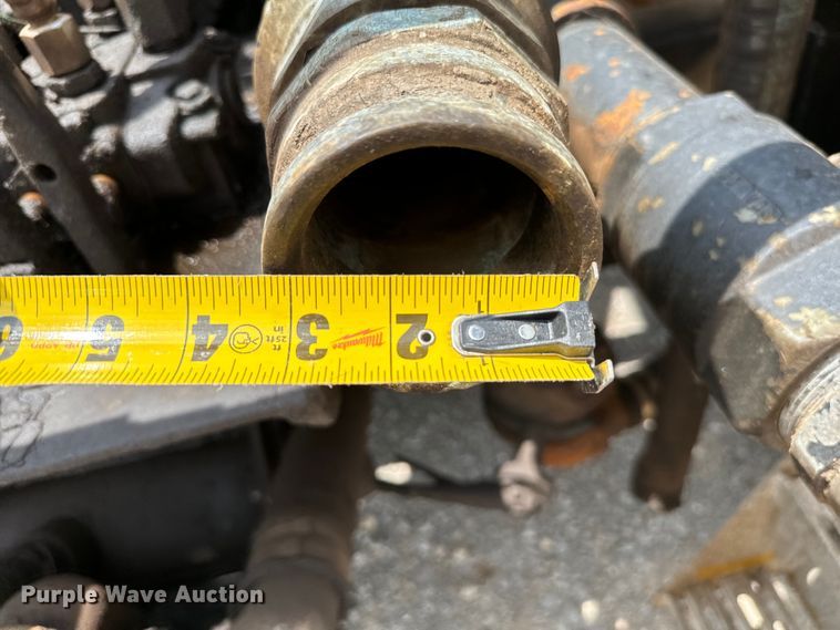 image for item IE9030 1996 Peterbilt  379 vacuum truck