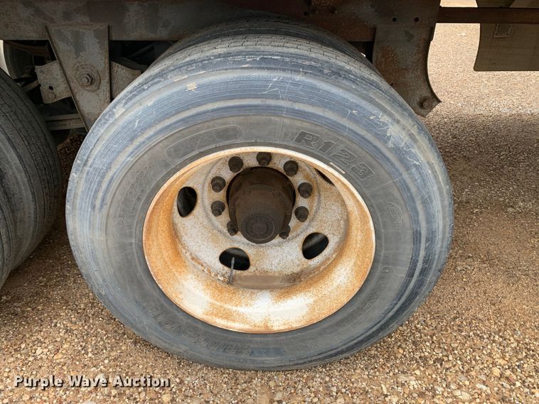 image for item JT9846 2012 Great Dane PSE-1313-22053 dry van trailer