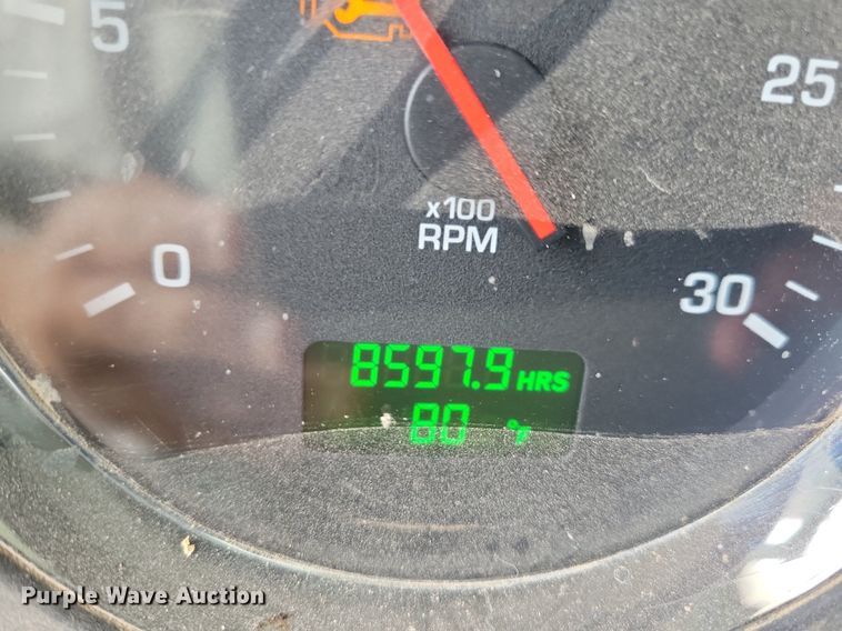 image for item KB9016 2012 Kenworth T440 fuel truck