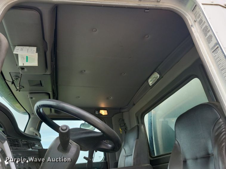 image for item KB9016 2012 Kenworth T440 fuel truck