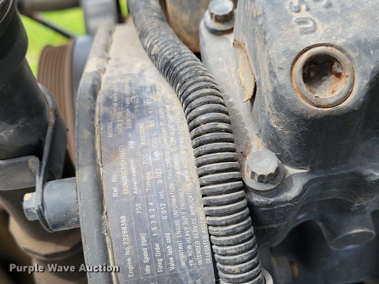 image for item KB9016 2012 Kenworth T440 fuel truck