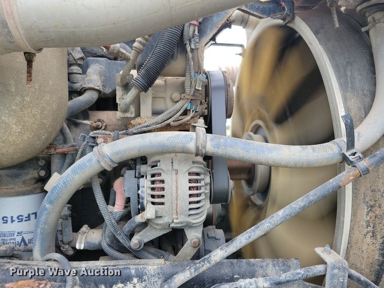 image for item KB9016 2012 Kenworth T440 fuel truck