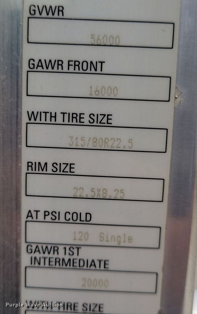 image for item KB9016 2012 Kenworth T440 fuel truck