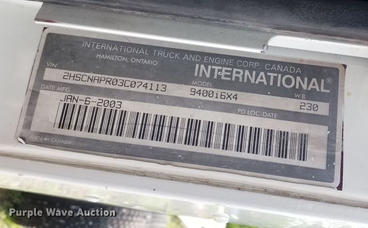 image for item KB9034 2003 International  Eagle 9400i truck cab and chassis