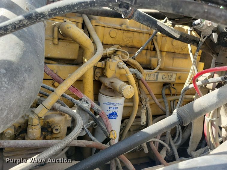 image for item KB9035 2003 Freightliner  FL112 truck cab and chassis