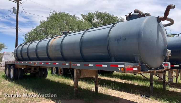 image for item LU9875 2008 Jack County Tank vacuum trailer