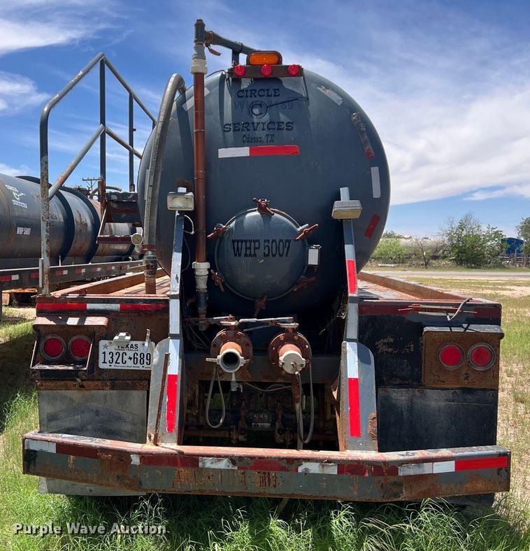 image for item LU9875 2008 Jack County Tank vacuum trailer