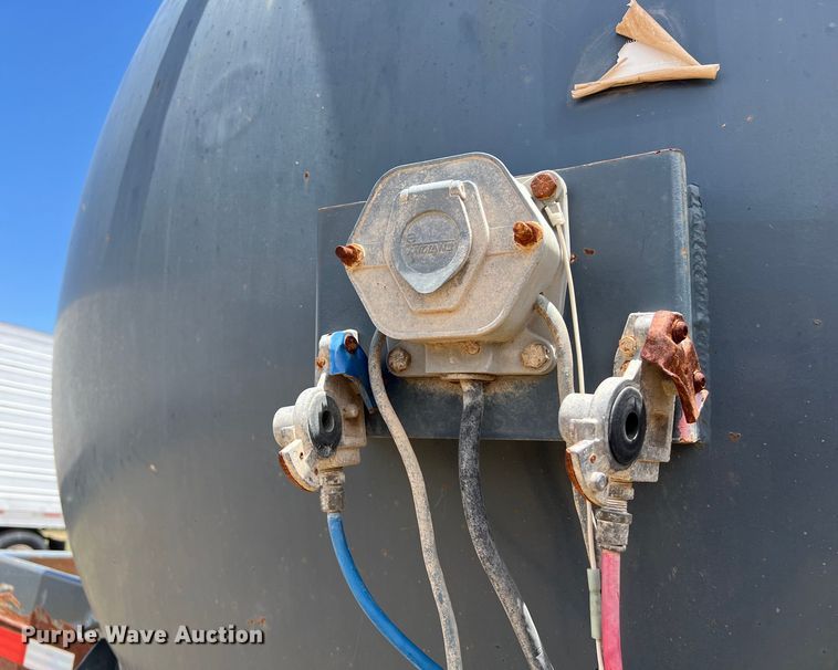image for item LU9875 2008 Jack County Tank vacuum trailer